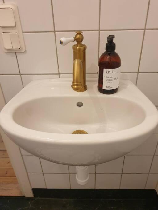Centrala Stan- 2-Rums Gaestsvit, Perfekt Foer Kollegor Som Oenskar Separata Rum Umea Ngoại thất bức ảnh